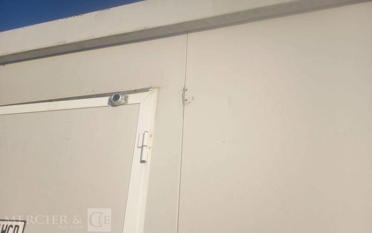 BODARD BUNGALOW SANITAIRE WC AVEC PASSAGE DE FOURCHE  BU1010003