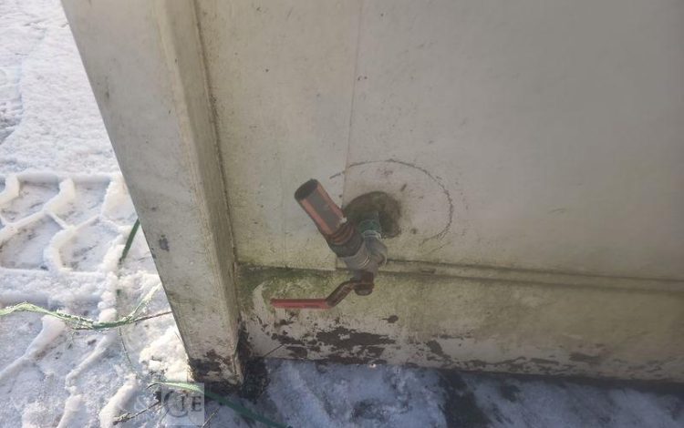 BODARD BUNGALOW SANITAIRE WC AVEC PASSAGE DE FOURCHE  BU1010003