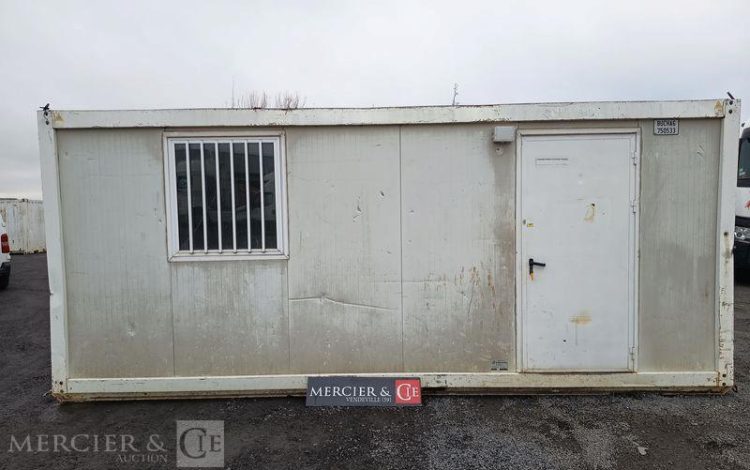 DECORTES BUNGALOW PORTE ET FENETRE LONG PAN AVEC PASSAGE DE FOURCHES  BUC750533