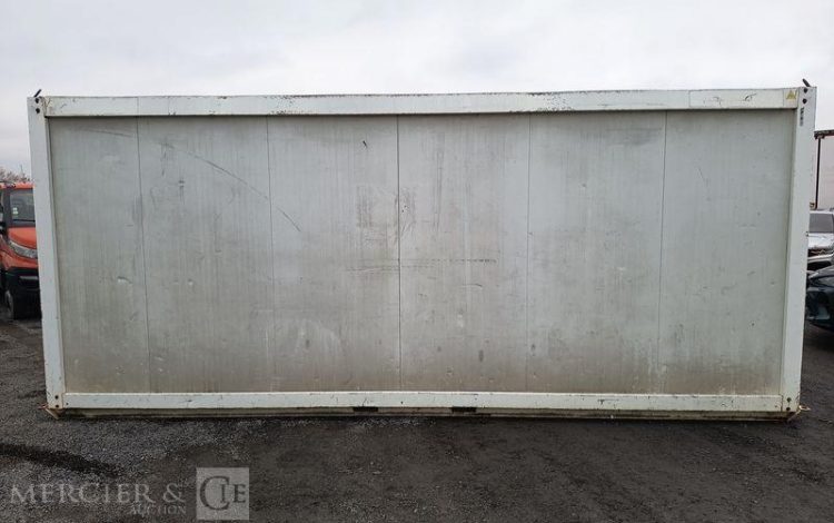 DECORTES BUNGALOW PORTE ET FENETRE LONG PAN AVEC PASSAGE DE FOURCHES  BUC750533