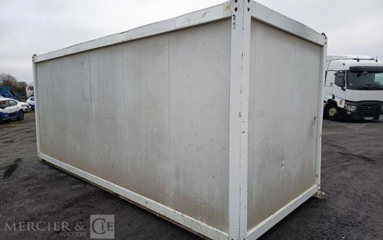 DECORTES BUNGALOW PORTE ET FENETRE LONG PAN AVEC PASSAGE DE FOURCHES  BUC750533