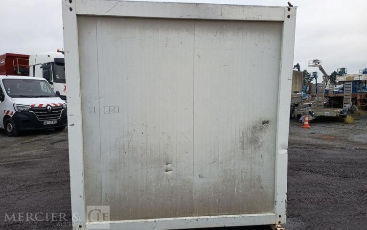 DECORTES BUNGALOW PORTE ET FENETRE LONG PAN AVEC PASSAGE DE FOURCHES  BUC750533