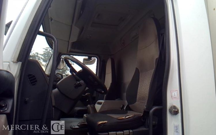 RENAULT PORTEUR 310 DXI BACHE HAYON 4X2 PTAC 19T  BV-499-BD