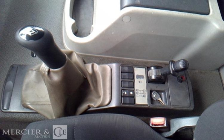 RENAULT PORTEUR 310 DXI BACHE HAYON 4X2 PTAC 19T  BV-499-BD