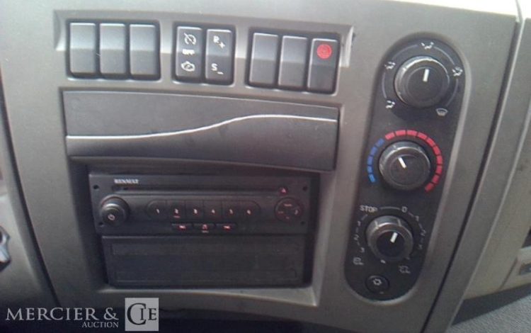 RENAULT PORTEUR 310 DXI BACHE HAYON 4X2 PTAC 19T  BV-499-BD