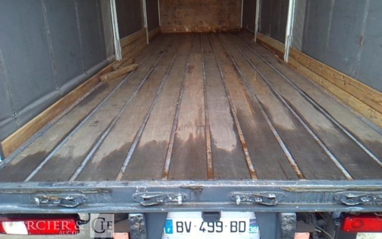 RENAULT PORTEUR 310 DXI BACHE HAYON 4X2 PTAC 19T  BV-499-BD