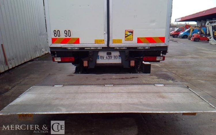 RENAULT PORTEUR 310 DXI BACHE HAYON 4X2 PTAC 19T  BV-499-BD