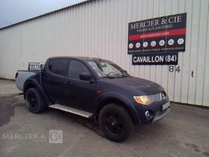MITSUBISHI L200 PICK-UP 2.5 TD DOUBLE CABINE 4 WD 136CV BLEU CE-587-ED