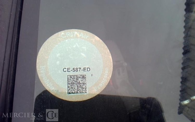 MITSUBISHI L200 PICK-UP 2.5 TD DOUBLE CABINE 4 WD 136CV BLEU CE-587-ED