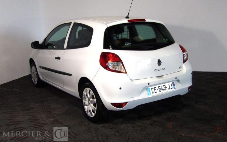 RENAULT CLIO III DCI  CE-643-JJ