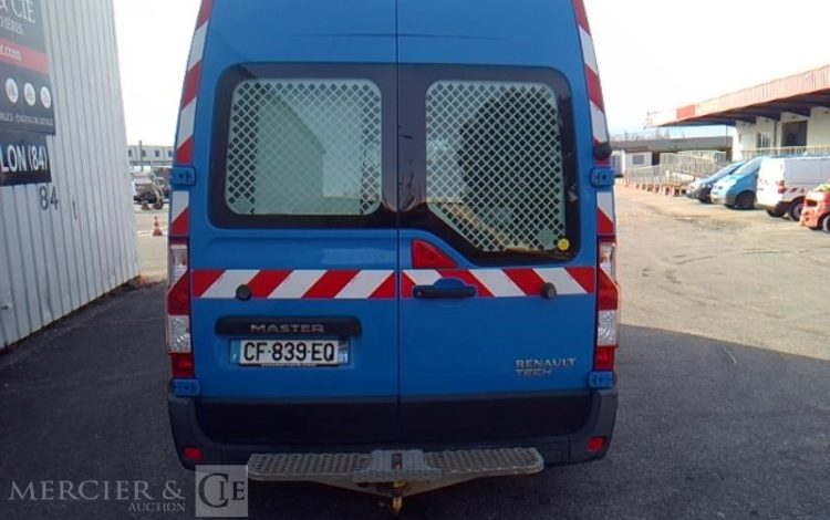 RENAULT MASTER III DCI BLEU CF-839-EQ