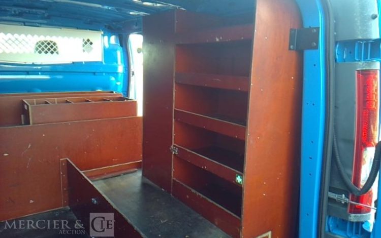 RENAULT TRAFIC DCI BLEU CK-960-TD