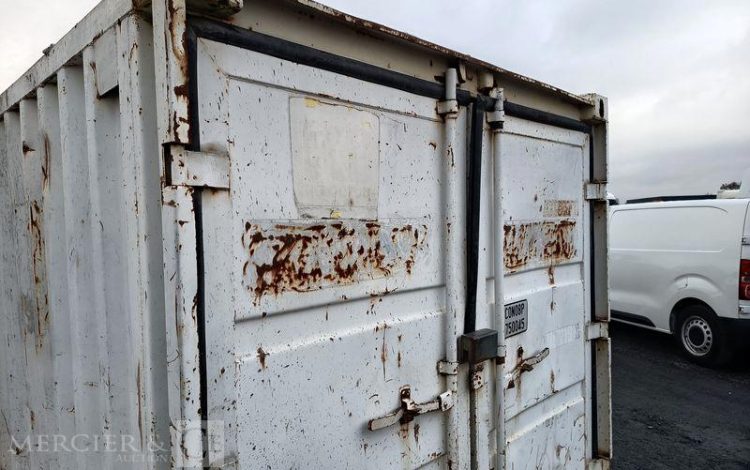 CONTENEUR DE STOCKAGE 8 PIEDS  CON750045