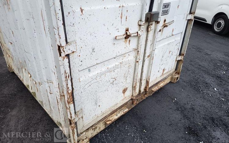 CONTENEUR DE STOCKAGE 8 PIEDS  CON750045