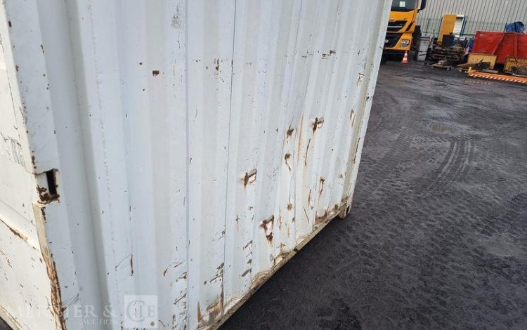 CONTENEUR DE STOCKAGE 8 PIEDS  CON750048