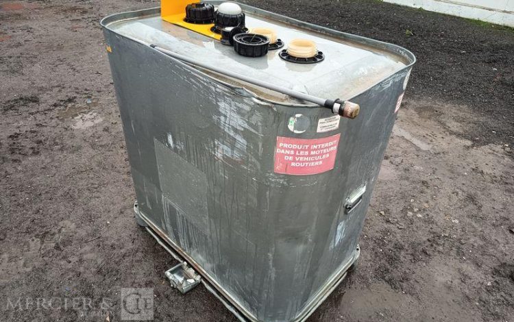 CUVEPALLETISABLE 700L  CUV010607