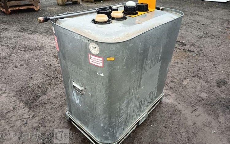 CUVEPALLETISABLE 700L  CUV010607