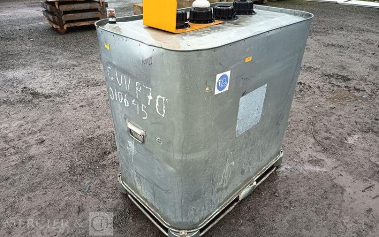 CUVE PALLETISABLE 700L  CUV010645