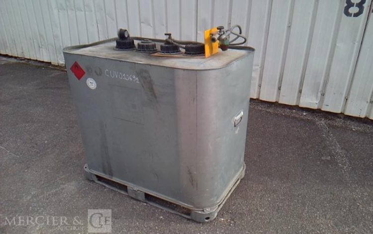 GENERIQUE CUVE  700L ALU CUV010691