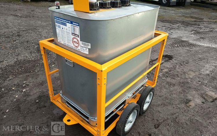 SCHUTZ CUVE SUR CHARIOT 700L  CUV011291
