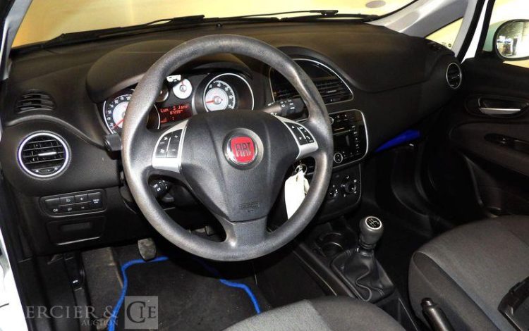 FIAT PUNTO GNV BLANC CV-247-QD