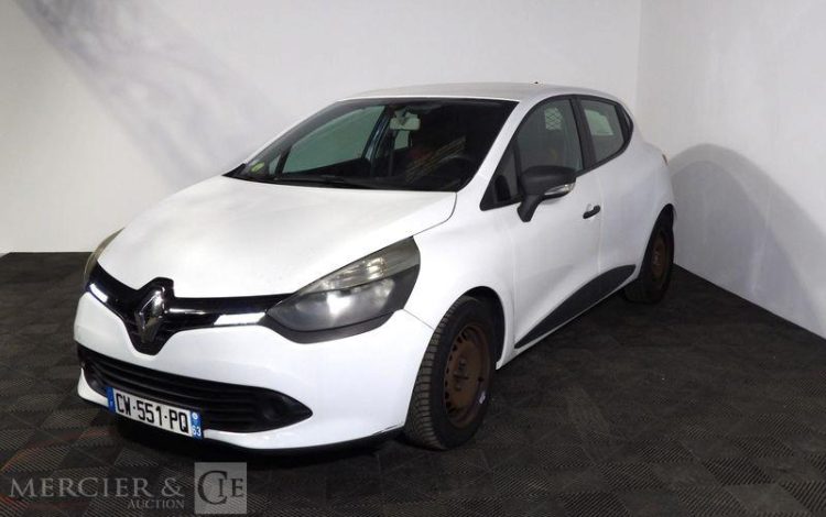 RENAULT CLIO DCI BLANC CW-551-PQ