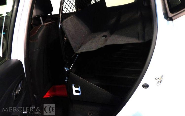 RENAULT CLIO DCI BLANC CW-551-PQ