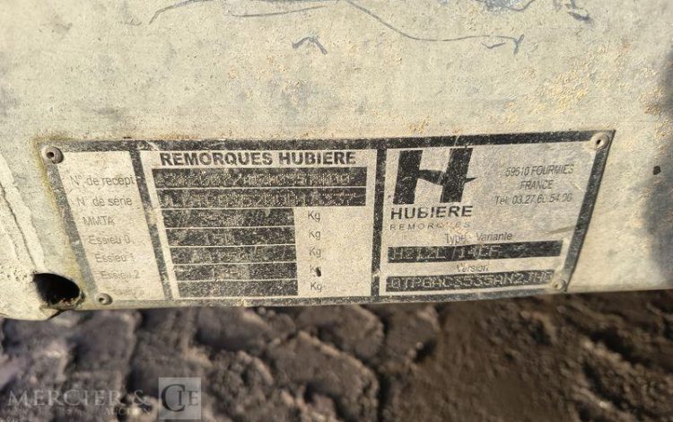 HUBIERE REMORQUE PORTE ENGIN 2 ESSIEUX – PTAC 3,5T – ANNEE 2013  CW-582-RG