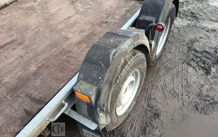 HUBIERE REMORQUE PORTE ENGIN 2 ESSIEUX – PTAC 3,5T – ANNEE 2013  CW-582-RG