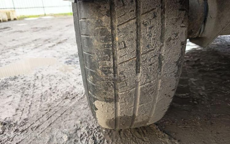 HUBIERE REMORQUE PORTE ENGIN 2 ESSIEUX – PTAC 3,5T – ANNEE 2013  CW-582-RG