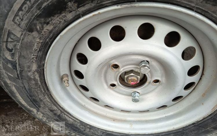 HUBIERE REMORQUE PORTE ENGIN 2 ESSIEUX – PTAC 3,5T – ANNEE 2013  CW-582-RG