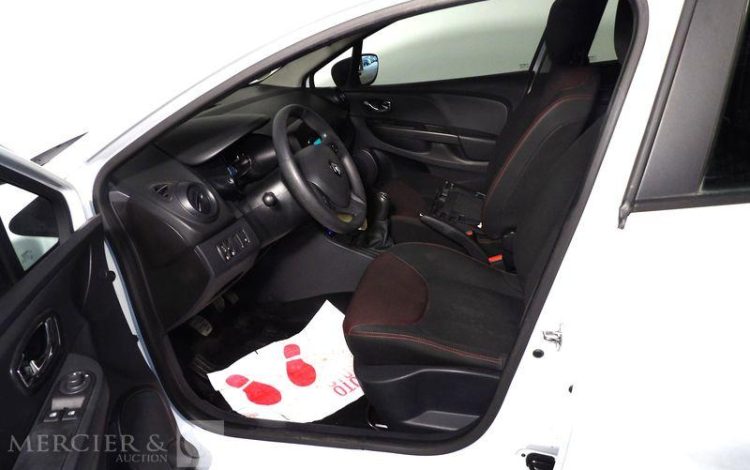 RENAULT CLIO IV DCI BLANC CX-405-EC
