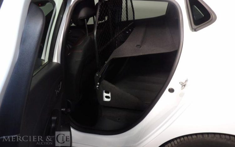 RENAULT CLIO IV DCI BLANC CX-405-EC