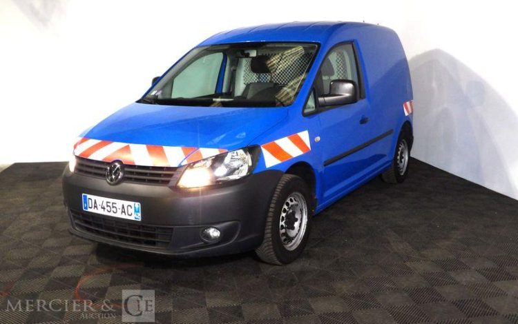 VOLKSWAGEN CADDY GNV BLEU DA-455-AC
