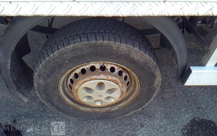 IVECO 35S11 NACELLE SUR VL MULTITEL 160 ALU/DS 16M 4939H ROUGE DC-459-YY