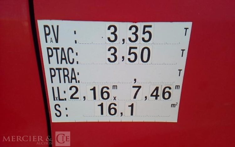 IVECO 35S11 NACELLE SUR VL MULTITEL 160 ALU/DS 16M 4939H ROUGE DC-459-YY