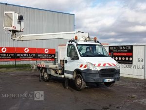 MULTITEL DAILY 35S11 AVEC NACELLE MULTITEL 160ALU 16M – DIESEL – 4074 HEURES – ANNEE 2014 BLANC DJ-606-SN