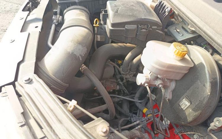 IVECO 35C13 BENNE DOUBLE CABINE – DIESEL – 132952 KMS – ANNEE 2015 ROUGE DQ-605-KR