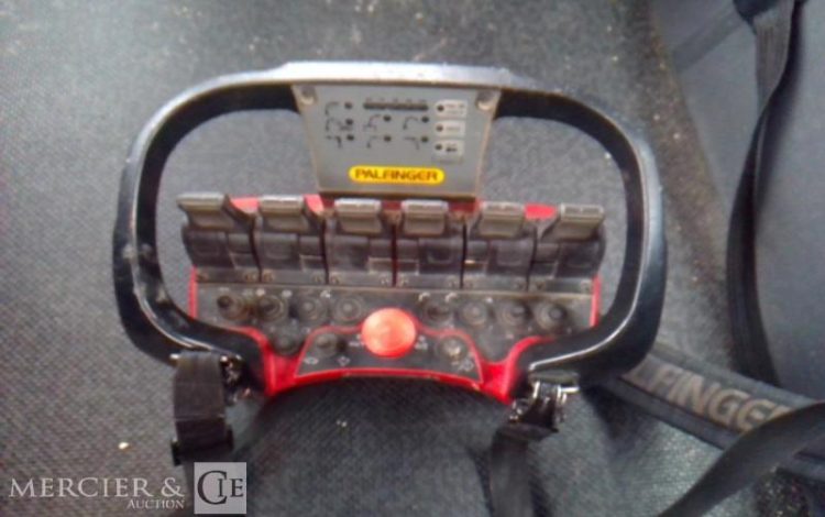 RENAULT C 380 PLATEAU GRUE RIDELLES 6X2 PTAC 26T BLANC DT-340-YL