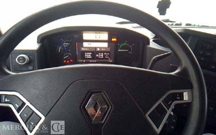 RENAULT C 380 PLATEAU GRUE RIDELLES 6X2 PTAC 26T BLANC DT-340-YL