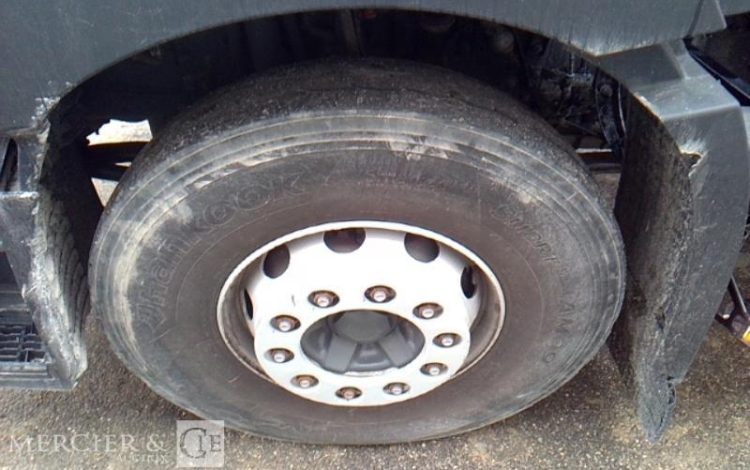 RENAULT C 380 PLATEAU GRUE RIDELLES 6X2 PTAC 26T BLANC DT-340-YL