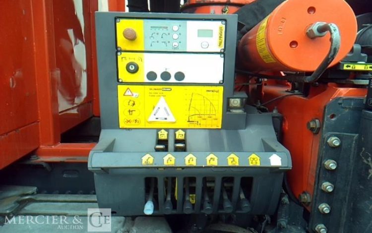 RENAULT C 380 PLATEAU GRUE RIDELLES 6X2 PTAC 26T BLANC DT-476-YL