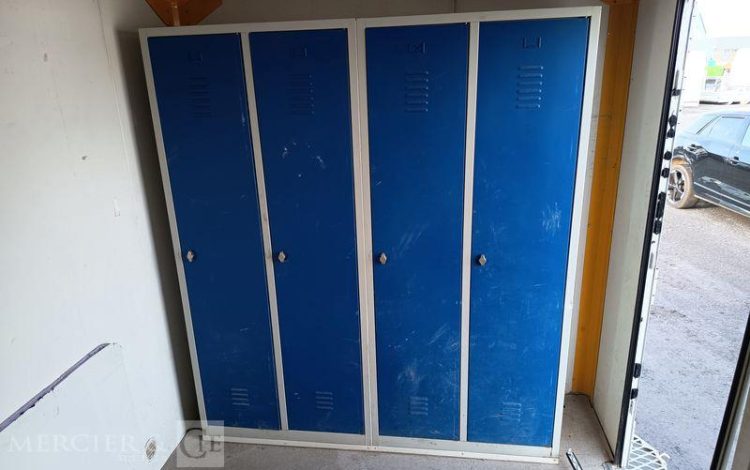 CNSE ABRI CHANTIER 9M2 ISOLE + WC  DY-151-BZ