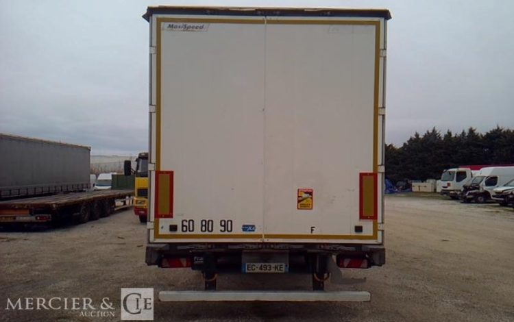 FRUEHAUF SEMI REMORQUE  EC-493-KE