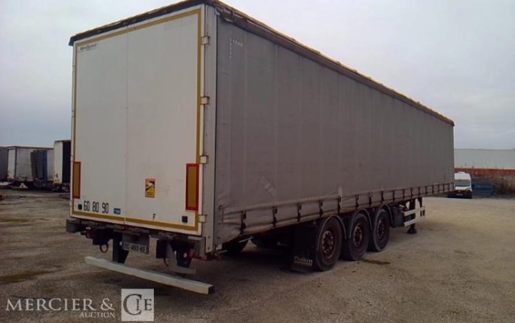 FRUEHAUF SEMI REMORQUE  EC-493-KE