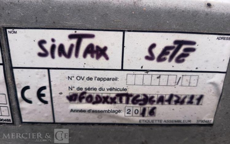 FORD TRANSIT 350L BENNE SIMPLE CABINE COFFRE  EC-888-ZD