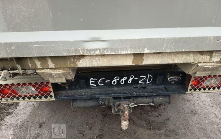 FORD TRANSIT 350L BENNE SIMPLE CABINE COFFRE  EC-888-ZD