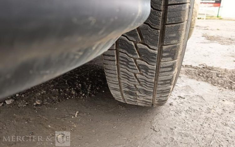 FORD TRANSIT 350L BENNE SIMPLE CABINE COFFRE  EC-888-ZD