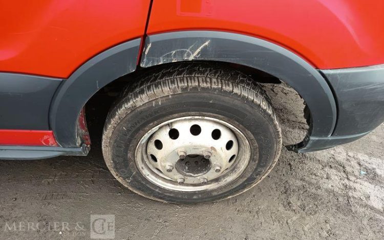 FORD TRANSIT 350L BENNE SIMPLE CABINE COFFRE  EC-888-ZD