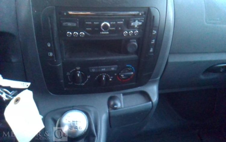 PEUGEOT EXPERT HDI BLEU ED-291-VQ